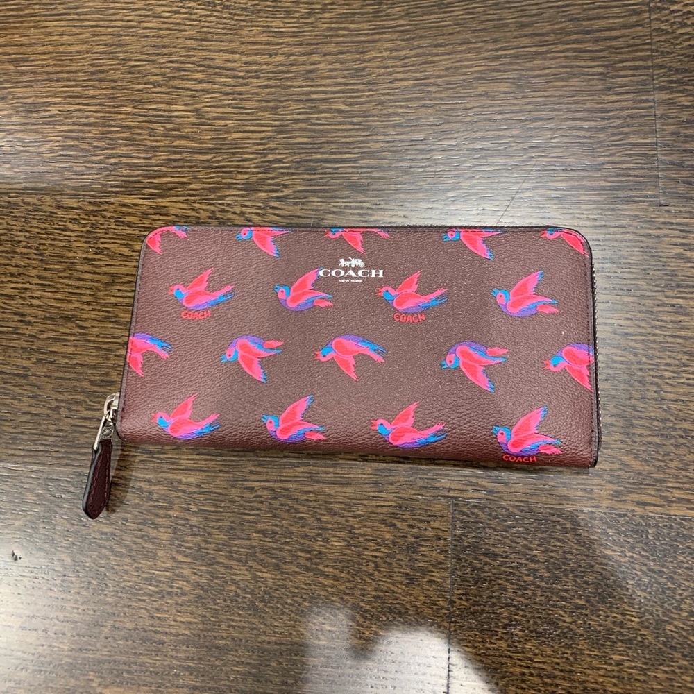NWT CUTE COACH WALLET